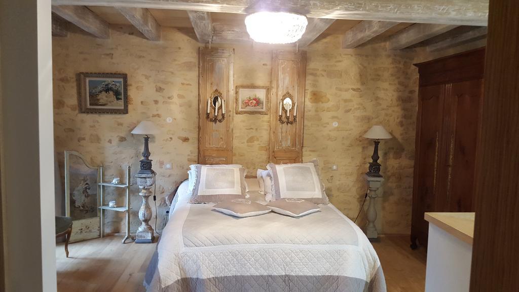 Le Clos Des Songes Saint-Leon-sur-Vezere Eksteriør billede